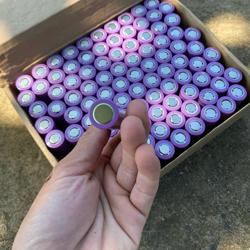 Pin HL dung lượng 1200MAH - 18650 15k/1pin 2