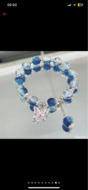 Product Introduction of Vòng tay nữ thuỷ tinh charm bướm xinh xắn đáng yêu 2