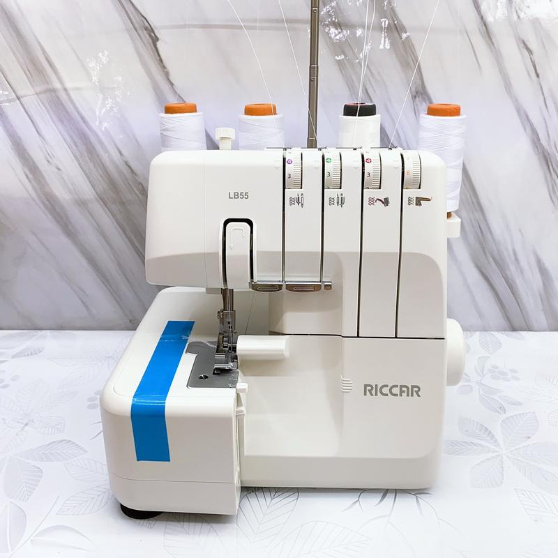 Máy Vắt Sổ Cuốn Bèo Riccar LB55