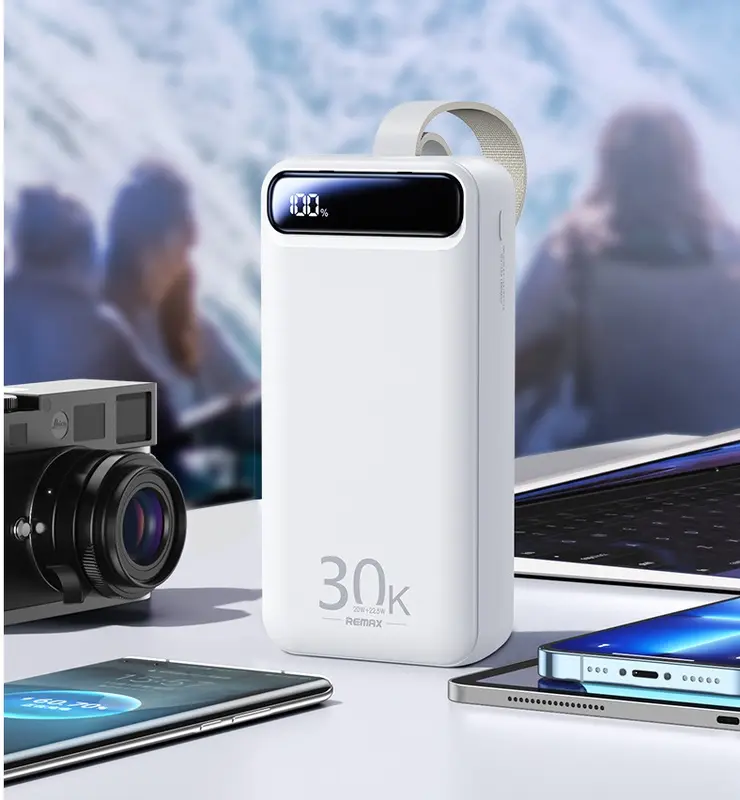 Pin dự phòng Remax RPP-522 30000mAh QC3.0 22.5W và TypeC PD 20W, Đèn led siêu sáng - Nhất Tín Computer 7