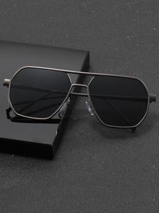 Gafas de sol con montura geométrica de metal para hombre, gafas de sol casuales de moda con doble haz para uso diario, accesorios de moda para actividades al aire libre