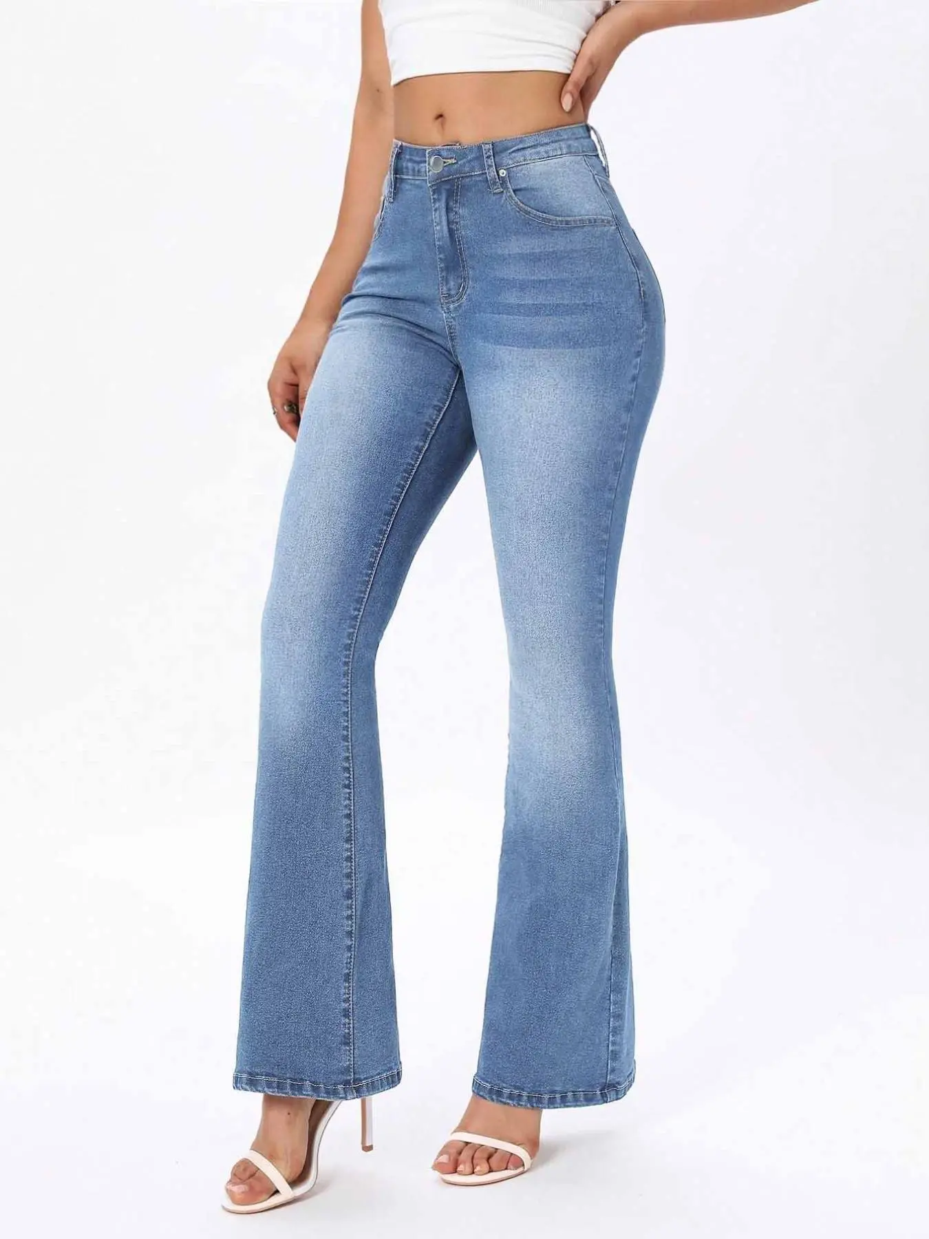 Women's Plain Flare Leg Jeans, Casual Comfy Slim-fitting Denim Pants for Daily Wear, Ladies Bottoms for All Seasons