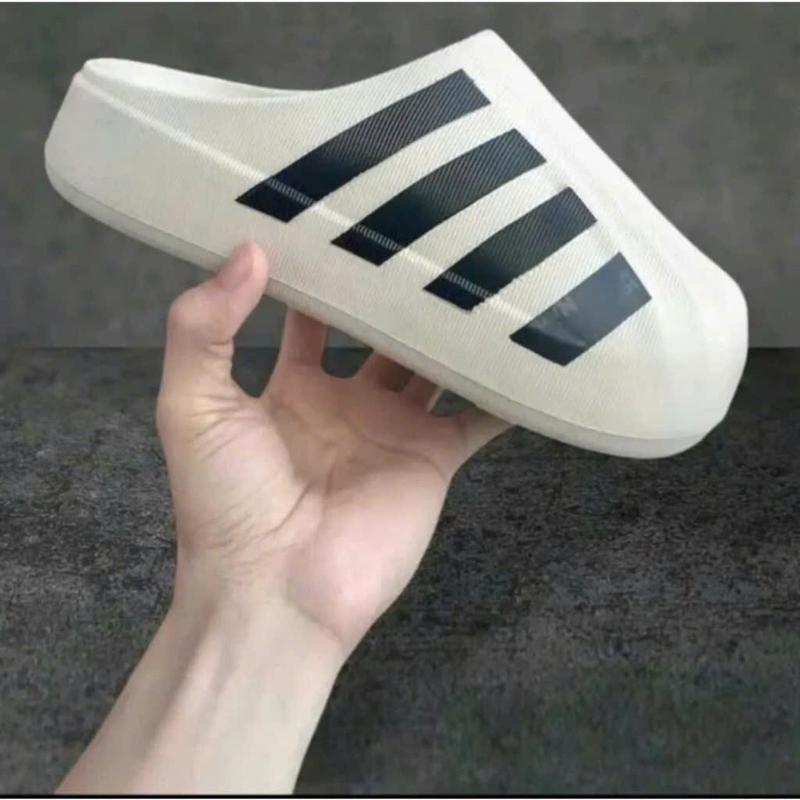 ( Đế 2,5cm ) Sục Ba Sọc Mũi Sò Đúc Nguyên Khối Chất Liệu Cao Su Non Mềm Êm, Chống Nước