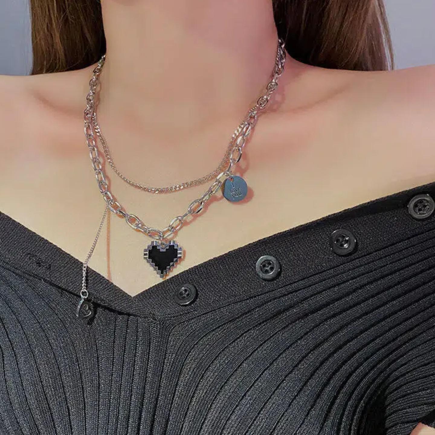 Kalung Titanium Pria Anti Karat Retro Liontin Cinta Kalung Titanium Wanita Y2K Korea Hip Hop Multi-layer Fashion Aksesoris kalung  love  titanium kalung  y2k  girl