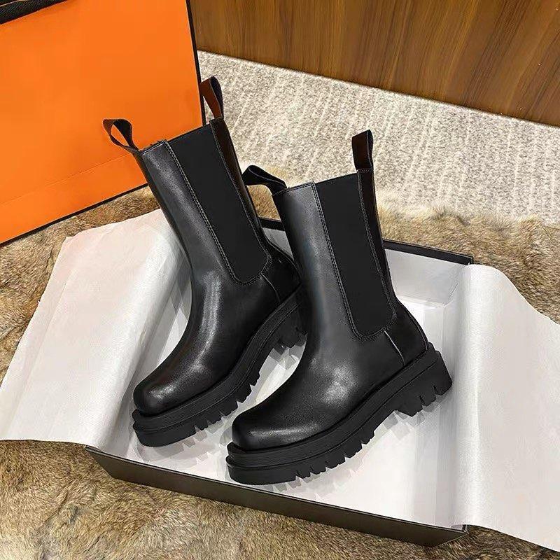 Product Introduction of bốt cổ lửng HUƠU CAO CỔ 22CM Nữ Shoes GiàY Boot Cổ Cao Mã 812 4