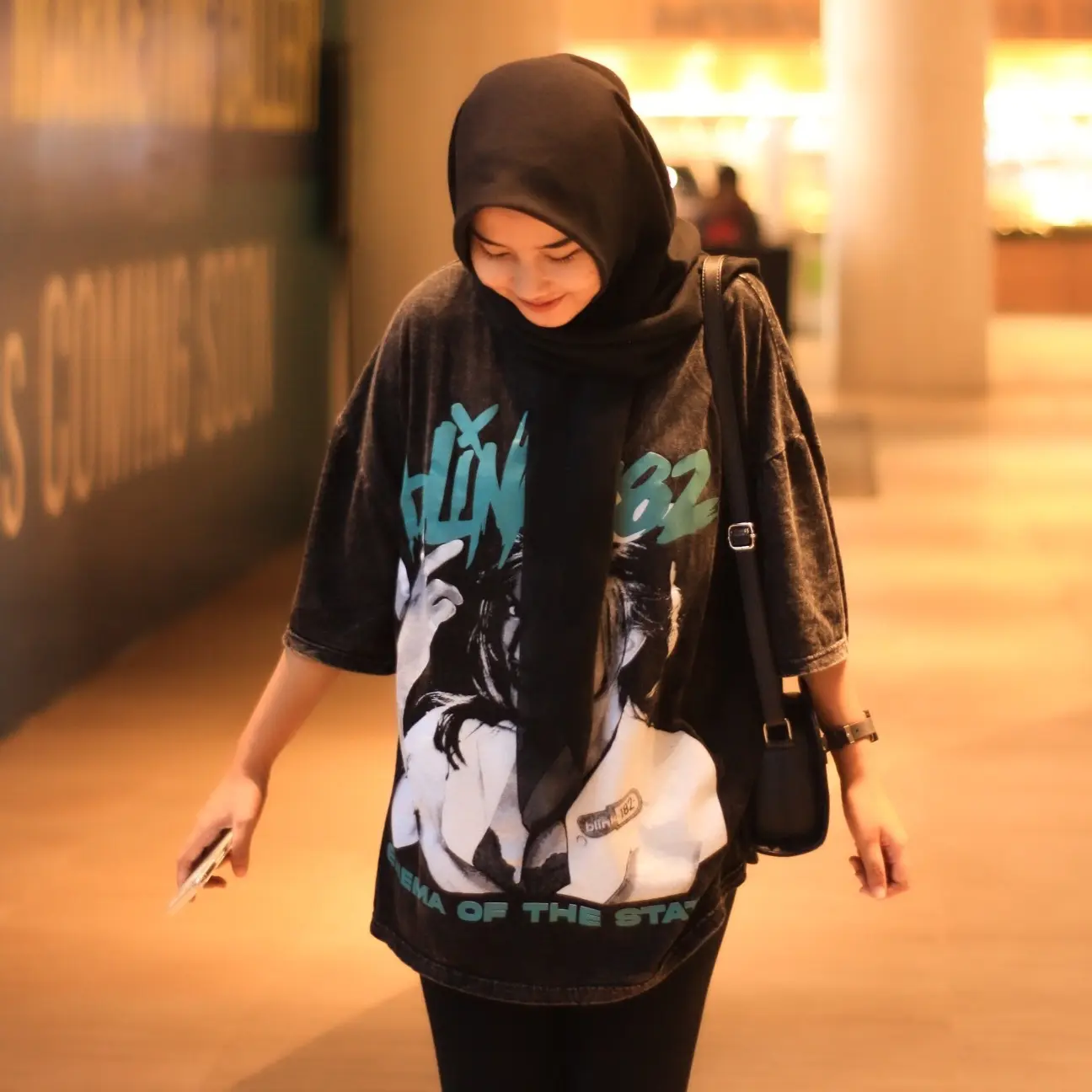 KAOS OVERSIZE BLINK182 cewek&cowok Katun Fit Wanita