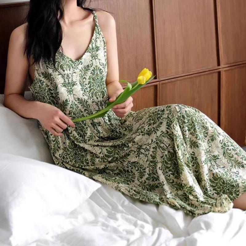 Summer New Bohemian Vacation Style Temperament Camisole Western Style All-Matching Long Dress Strapless Dress Floral Skirt 2