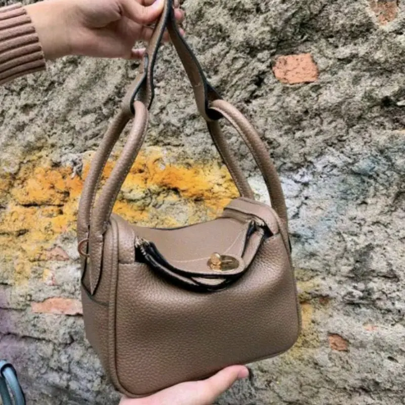 TAS WANITA SELEMPANG MULTIFUNGSI LD 3