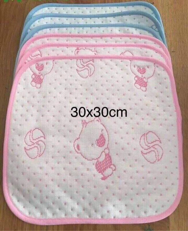    Loại 1  Combo 10 Tấm Lót Chống Thấm Thay Bỉm 4 Lớp Mềm Mại Cho Bé vải cotton kt 30x30cm hàng chuẩn kích thước đủ  