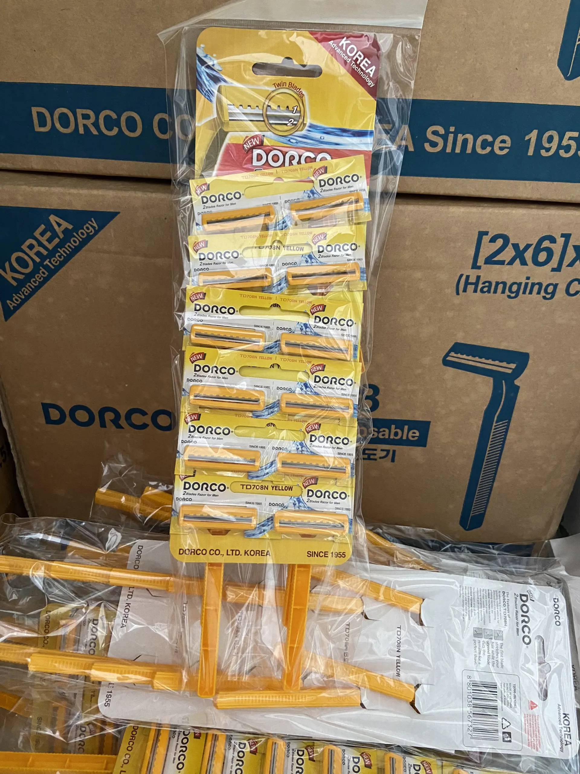[CHÍNH HÃNG] Dao Cạo Râu Dorco TD708YL ( Vỹ 12 cây )