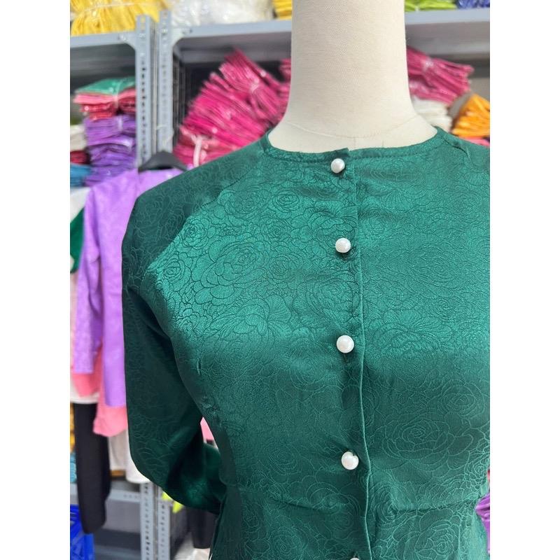 Product Introduction of Áo bà ba(không kèm quần) gấm hoa hồng nữ - Chất liệu cao cấp, tôn dáng và tôn da - Kem, Voi Women Nhung Top đồ lam [G10] 2