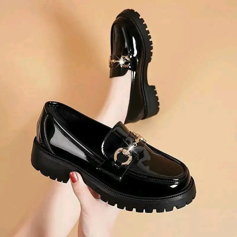 Cintaferina Sepatu docmart wanita gaya Korea sepatu docmart mata Shoes Hitam Kerja Sneakers
