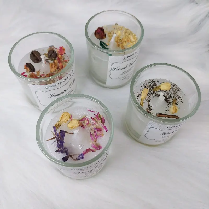FeudeAnnora - Lilin Aromaterapi Scented Candle with Dried Flowers - Sweets Edition 85gr 0