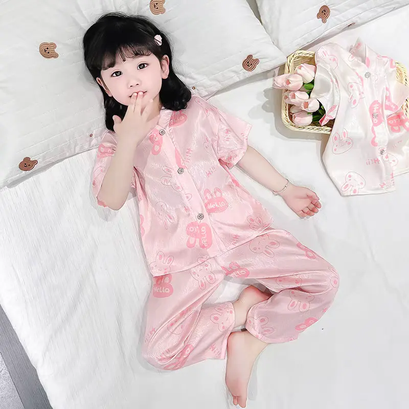 ME BING - [10-25kg] Bộ đồ ngủ lụa sao băng mịn cho bé gái, tay ngắn với những hoạ tiếc xiu đáng yêu, chất mềm mịn mát thích hợp cho mùa hè, bé mặt nhà đi dạo phố. 6
