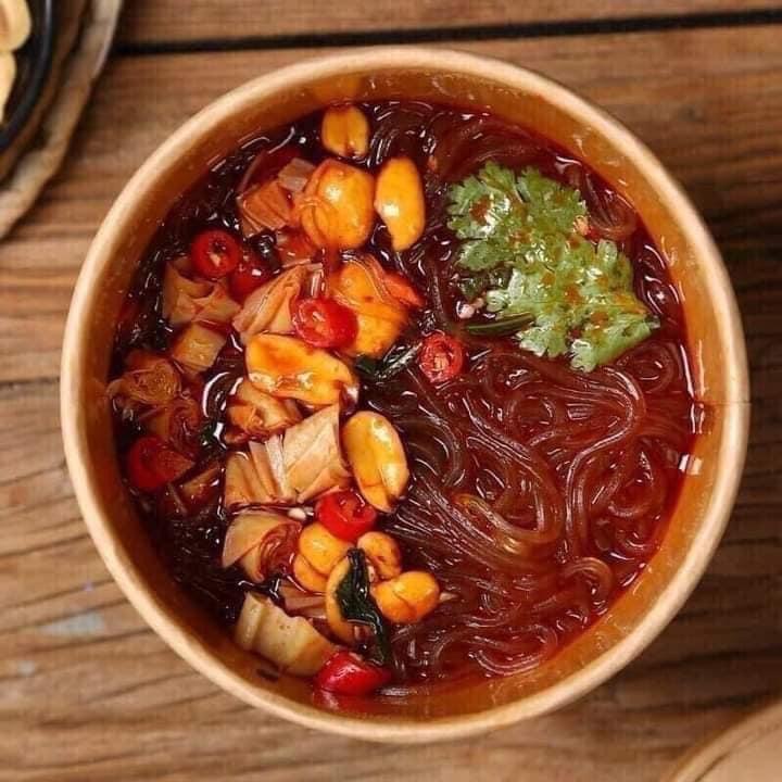  MIẾN TRÙNG KHÁNH THÙNG 6HỘP . HỘP 140gr Chua cay thơm ngon Food 