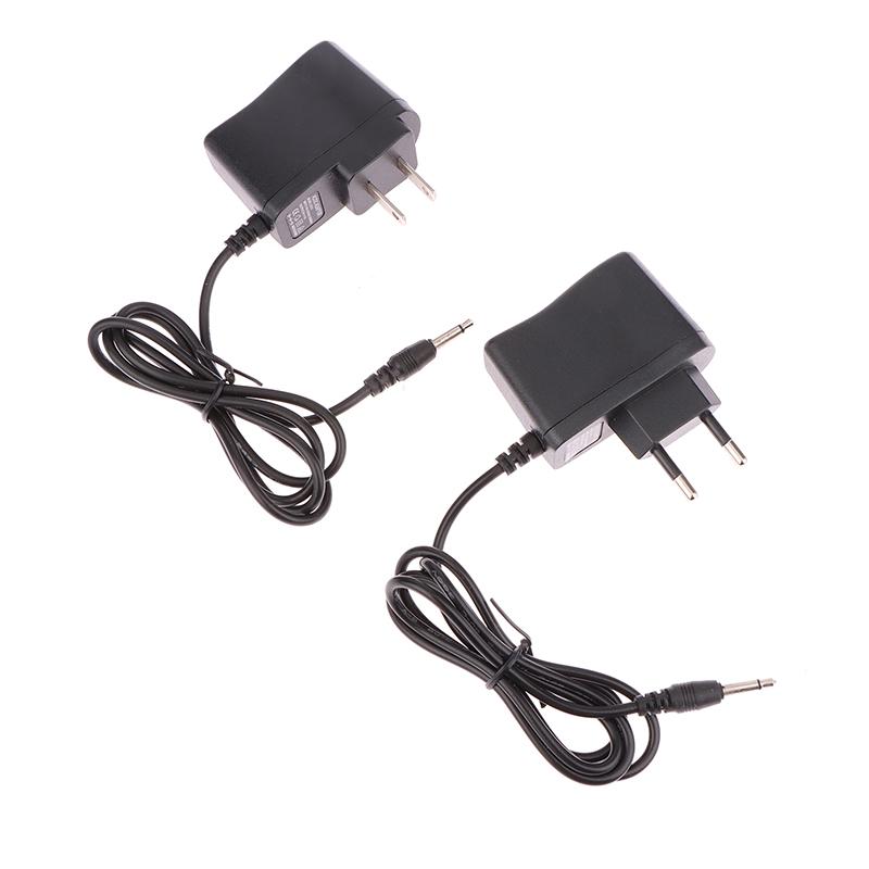 Product Introduction of 1Pc Handheld Electric Sewing Machine EU/US Plug Power Adapter 110V-240V 50/60Hz 6V 1A AC/DC Power Adaptor for 101 Sewing Machine 21