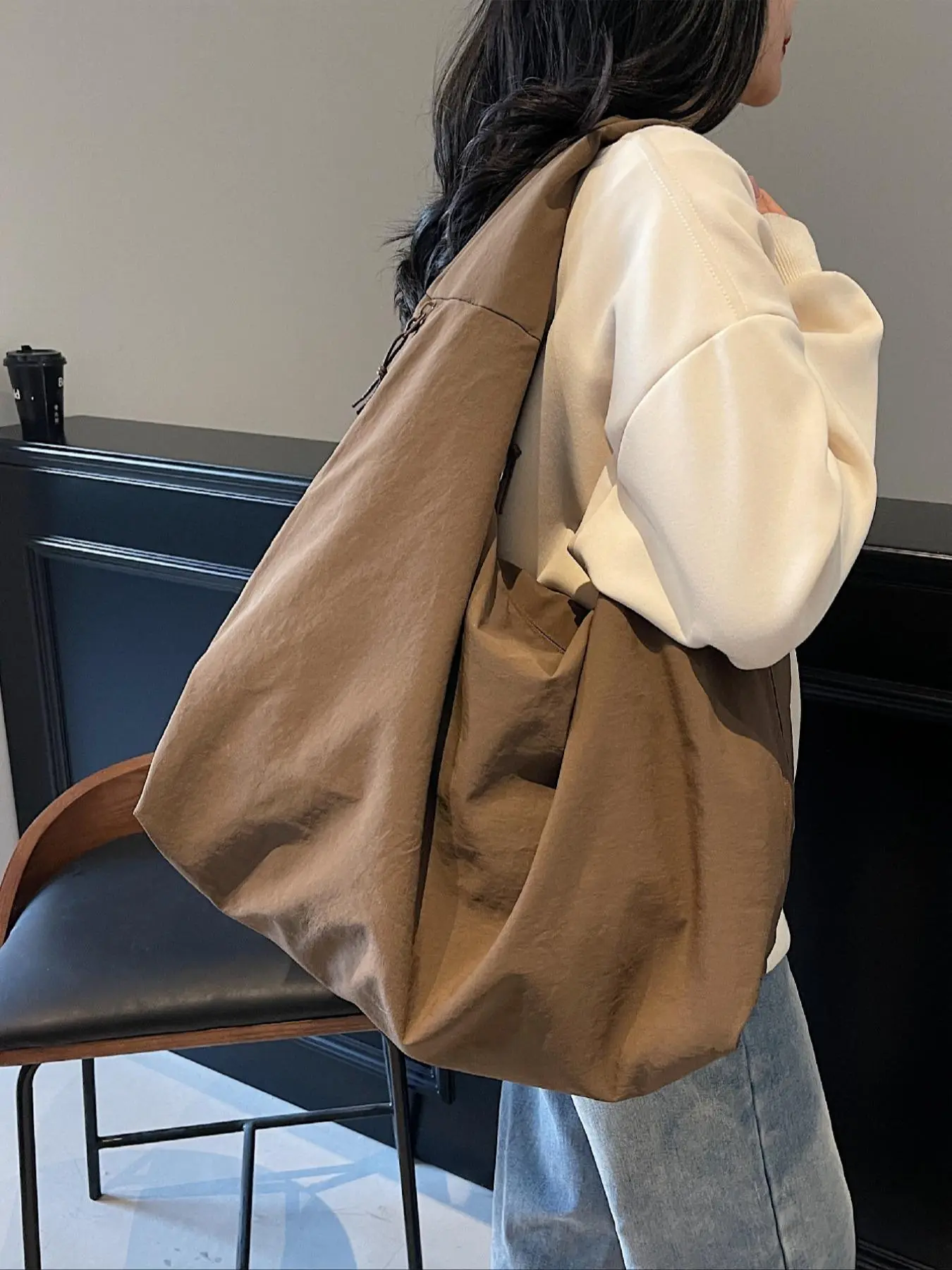 Women's Solid Color Large Capacity Shoulder Bag, Fashionable Multi-pocket Shoulder Bag for Work & Daily Used, Casual Trendy Versatile High-quality Daily Commuting Bag