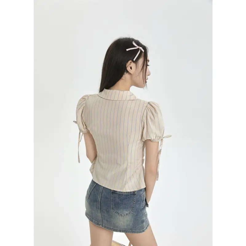FADFAD[Ready Stock] Kemeja Lengan Pendek Bermotif Garis Krah V-neck Untuk Wanita 3