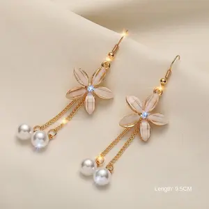 Anting-Anting Rumbai Bunga untuk Fashion Temperamen Gadis Wanita Perhiasan Aksesoris Santai Anggun Perempuan Pelapisan Logam Earrings