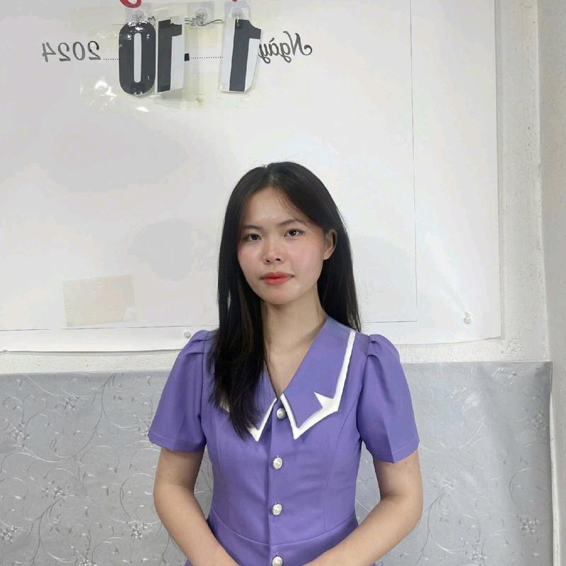 Áo thiết kế V19 chất cotton lạnh