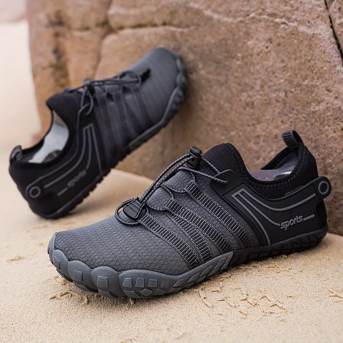 Women's Lightweight Quick-Dry Water Shoes - Breathable Fabric Upper Layer with Non-Slip Rubber Sole, Suitable for Hiking, Yoga, Fishing, Swimming - All-Season Outdoor Sports Shoes Gradient Color Design, High-Quality Footwear
