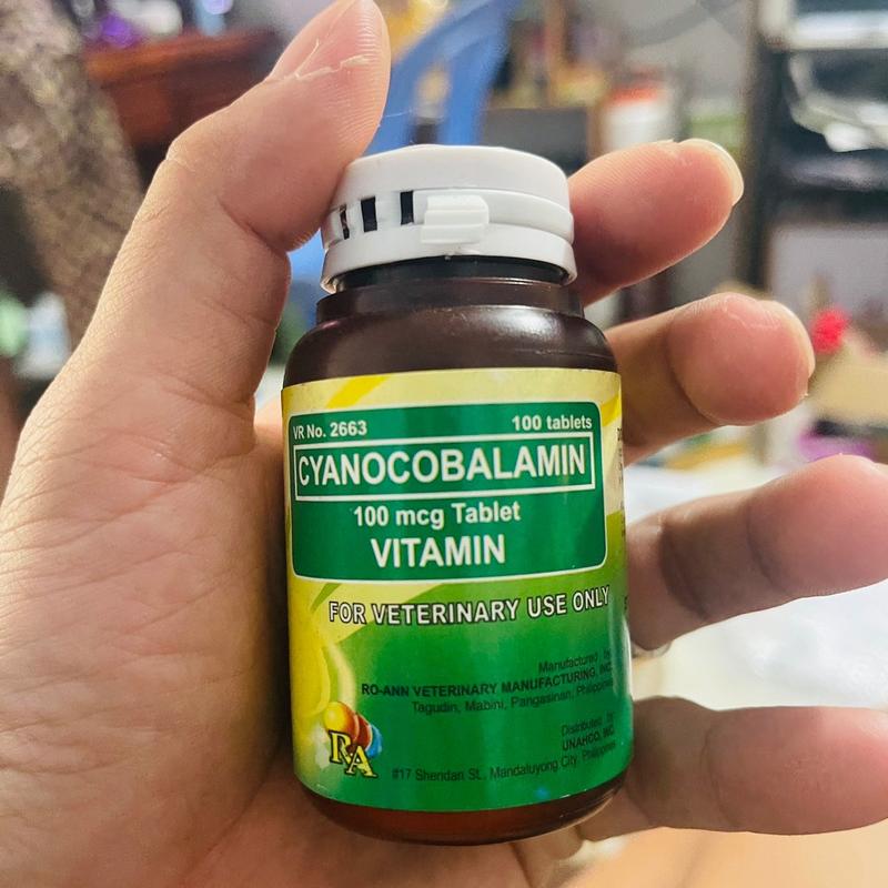  B12 Hủ 100V Dinh Dưỡng Nuôi Gà Nhanh Lên Tay 