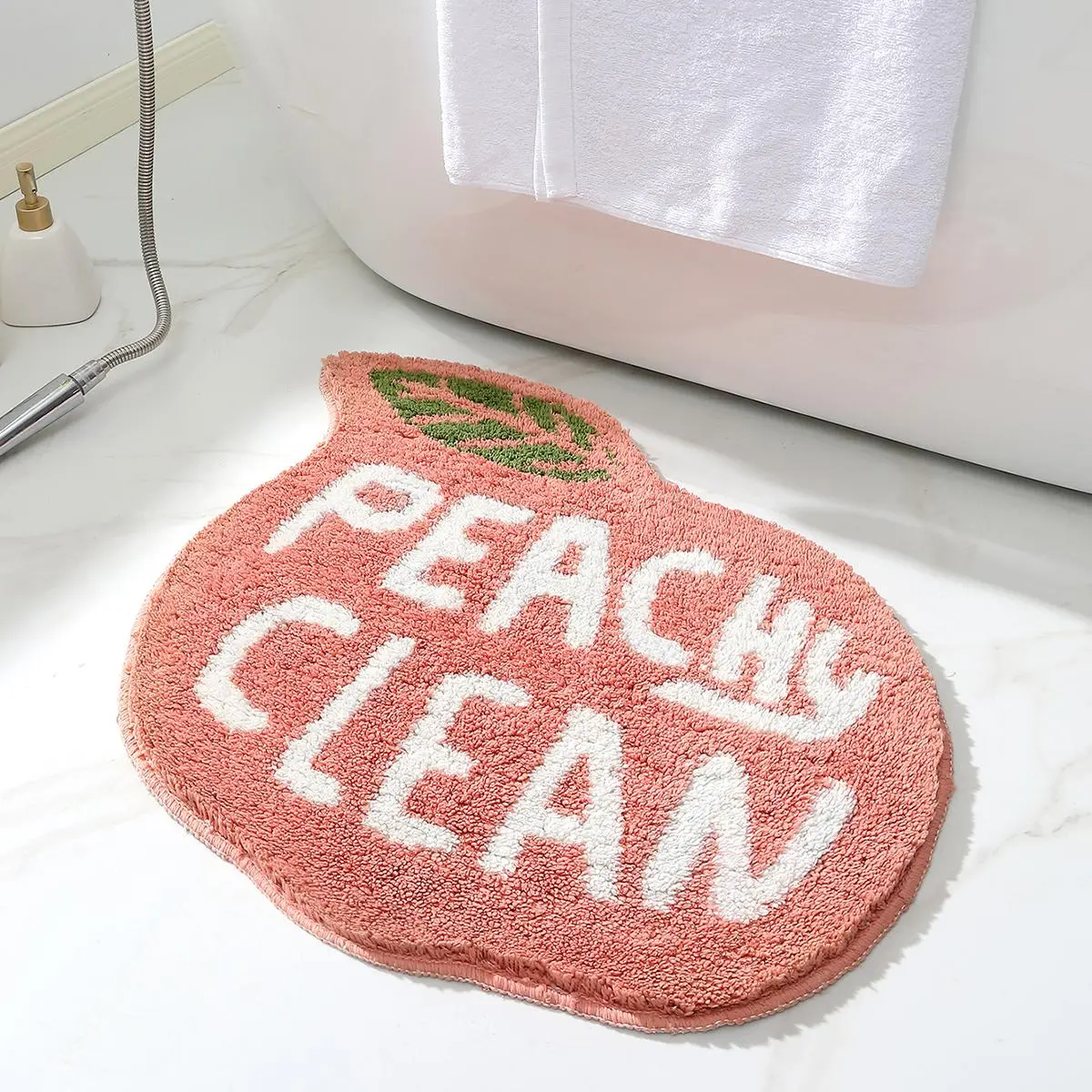 Peach Pattern Bath Mat, Lovely Non-slip Water Absorbent Bath Rug, Decorative Floor Mat for Home Bathroom Bedroom Living Room Office Hotel