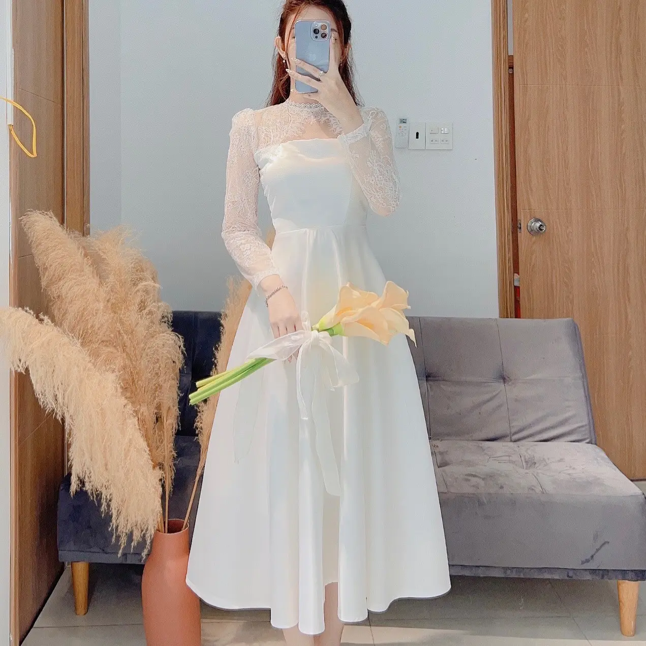 Đầm tay ren