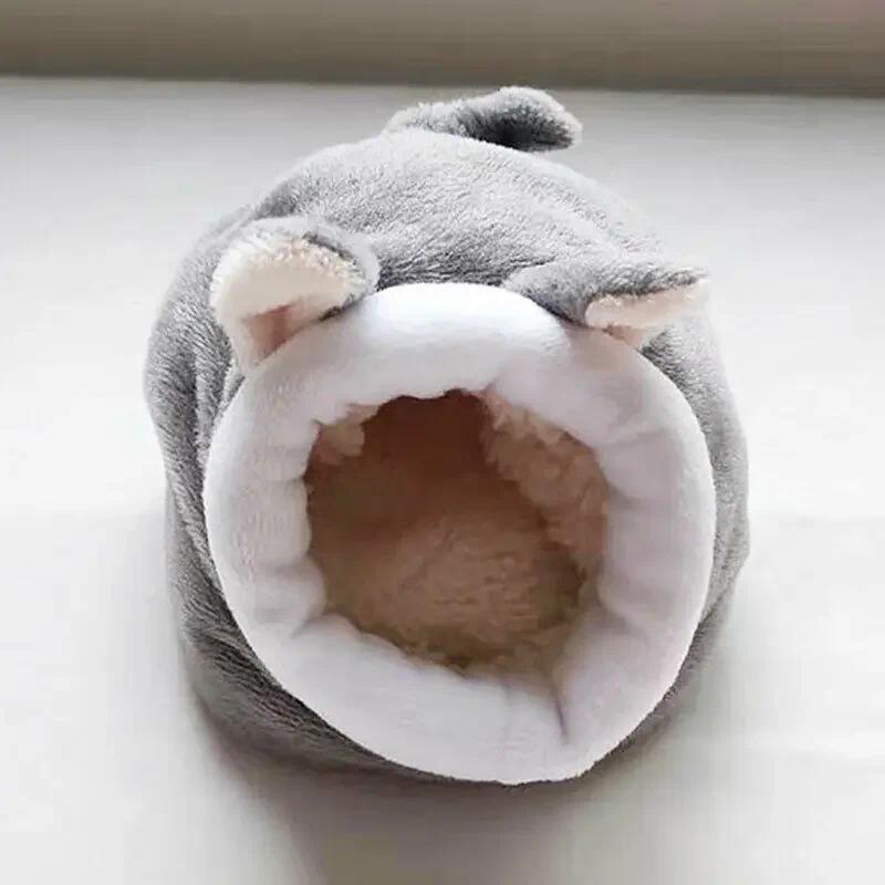 Product Introduction of Soft Plush Winter Warm Cute Hamster Cotton House Small Animal Nest Guinea Pig Squirrel Mice Rat Sleepping Bed Keep Warm Nest 3