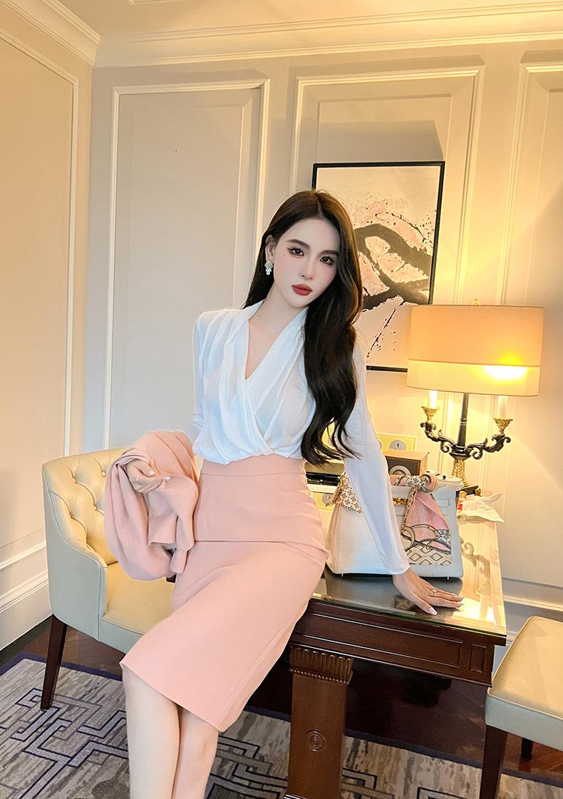 Product Introduction of Fashion Shirt Women's work shirts, satin shirts White Shirts, Long Sleeve Shirts, Korean Shirts, Blouses, Women's Shirts 30019 11
