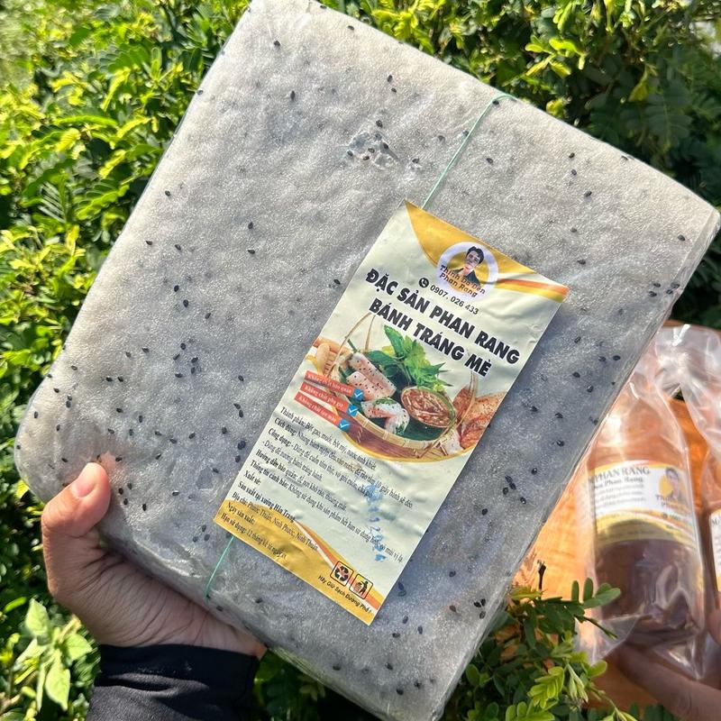 2 xấp 4kg2 cái bánh tráng mè Phan Rang