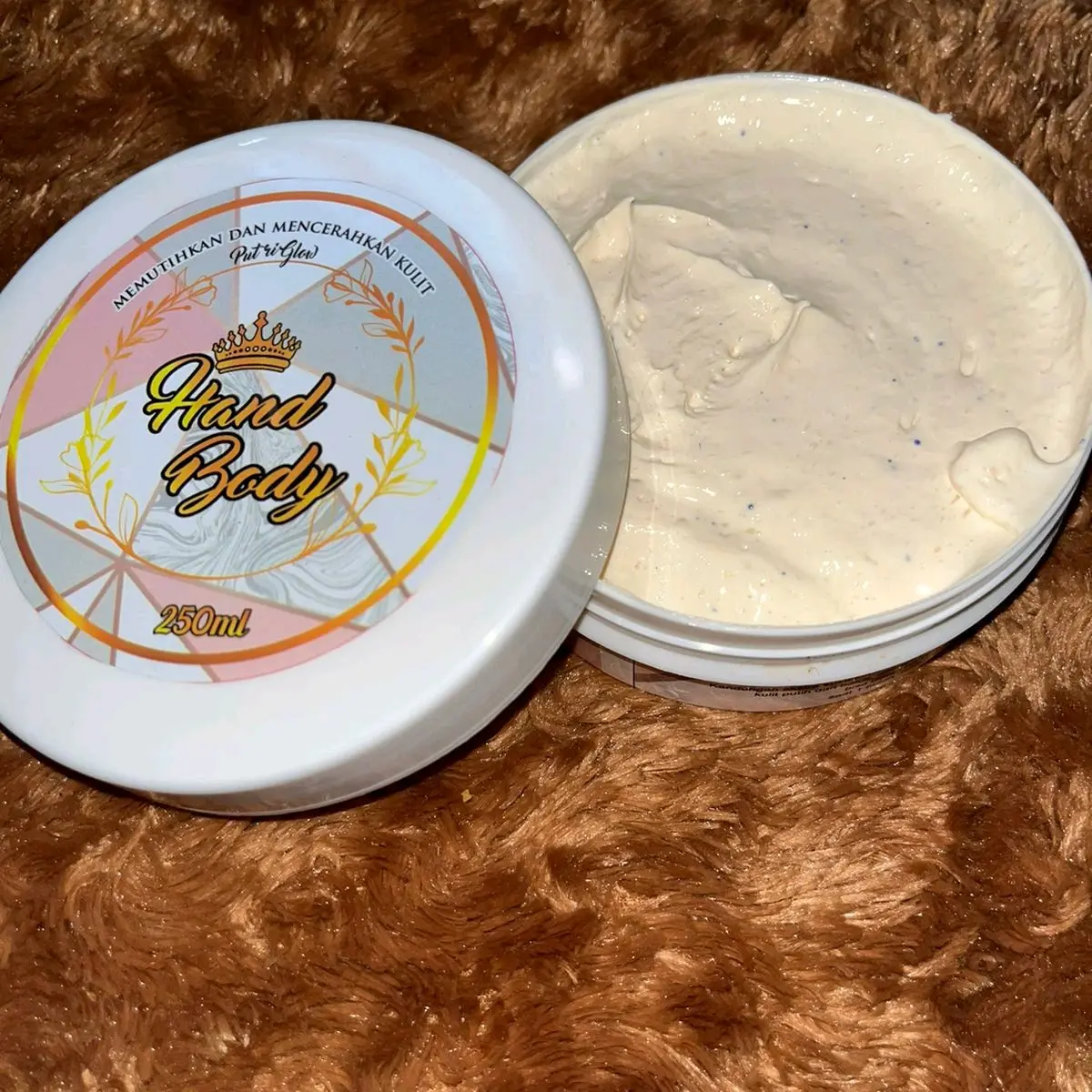 Hand & body  putri glow (250 mil)