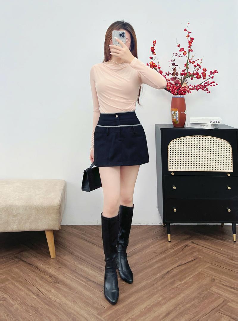 Product Introduction of Áo Nữ CChat Women Top Dáng Ôm Chất Lưới Xếp Vai Vải Nhập Khẩu 23TDC2013OT 11