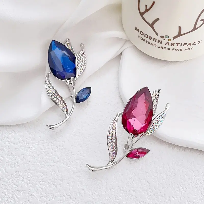 Brooch Fashion Splendid Crystal Tulip Corsage Alloy Flower Women's Overcoat Clothes Accessories