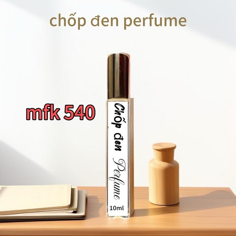 Mfk 540 đỏ 10ml nước hoa nam nữ .chai thuỷ tinh màu trắng nắp đen . Perfume Cosmetic Mỹ Phẩm