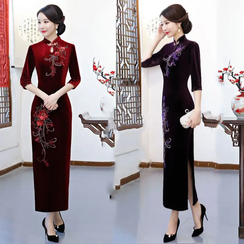 Sườn Xám Thêu Nhung Vàng, Trung Người Già Và Cao Tuổi, Sườn Xám Cải Tiến, Váy Ngoại Cỡ, Thanh Lịch, Tay Áo Dài, Váy Mặc Trong, Thích Hợp Cho Váy Cho Mẹ