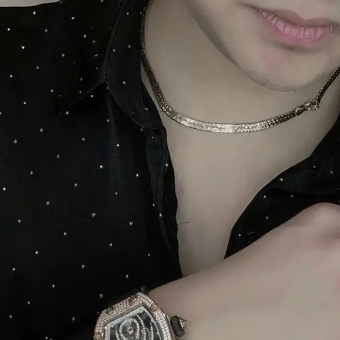 Áo Sơ mi Nam Đính Đá Luxury Vải lụa bóng mềm mịn  Menswear Cổ Tròn Sơ Mi sominam  dep Shirt 1