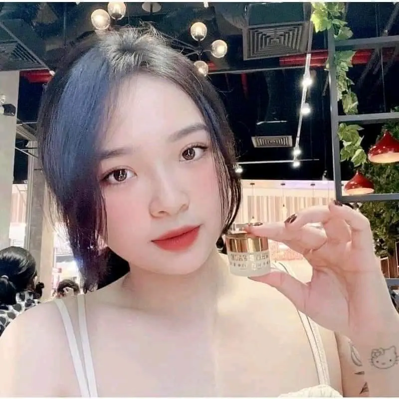 Kem white face hỗ trợ da mụn. chăm sóc da làm đẹp da  Kem Face 2