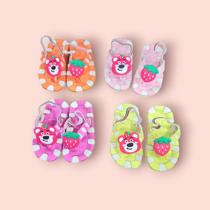 Dép kẹp hình gấu dâu quai thun siêu dễ thương cho bé gái siêu nhẹ