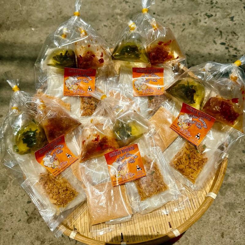  5 bịch bánh tráng phơi sương muối nhuyễn dầu hành ớt rim 