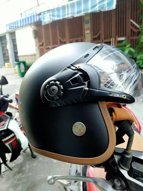 Nón Bảo Hiểm 3/4 Kính Nhiều Màu Cho Nam và Nữ Lựa Chọn - Đạt Chuẩn CR [ PHÙ HỢP VÒNG ĐẦU 52-60 CM ] 2