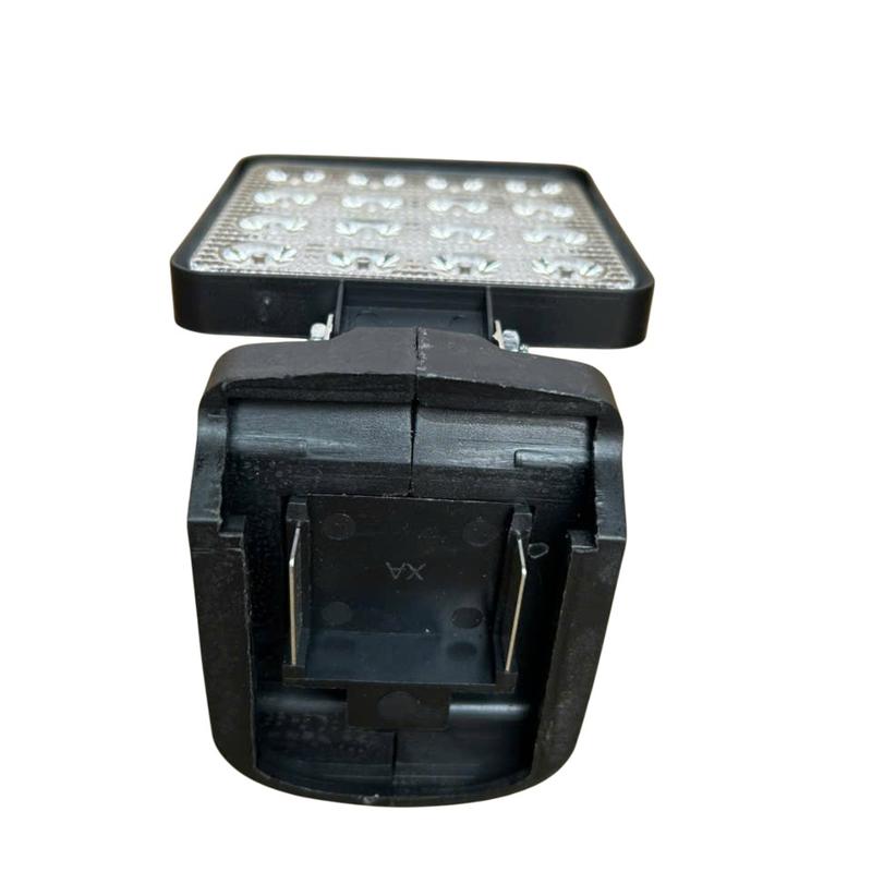 Thân đèn p.in led, đèn pha led dùng chân pin phổ thông 4cm thiết kế bi cầu rọi xa (không kèm pin sạc) 1