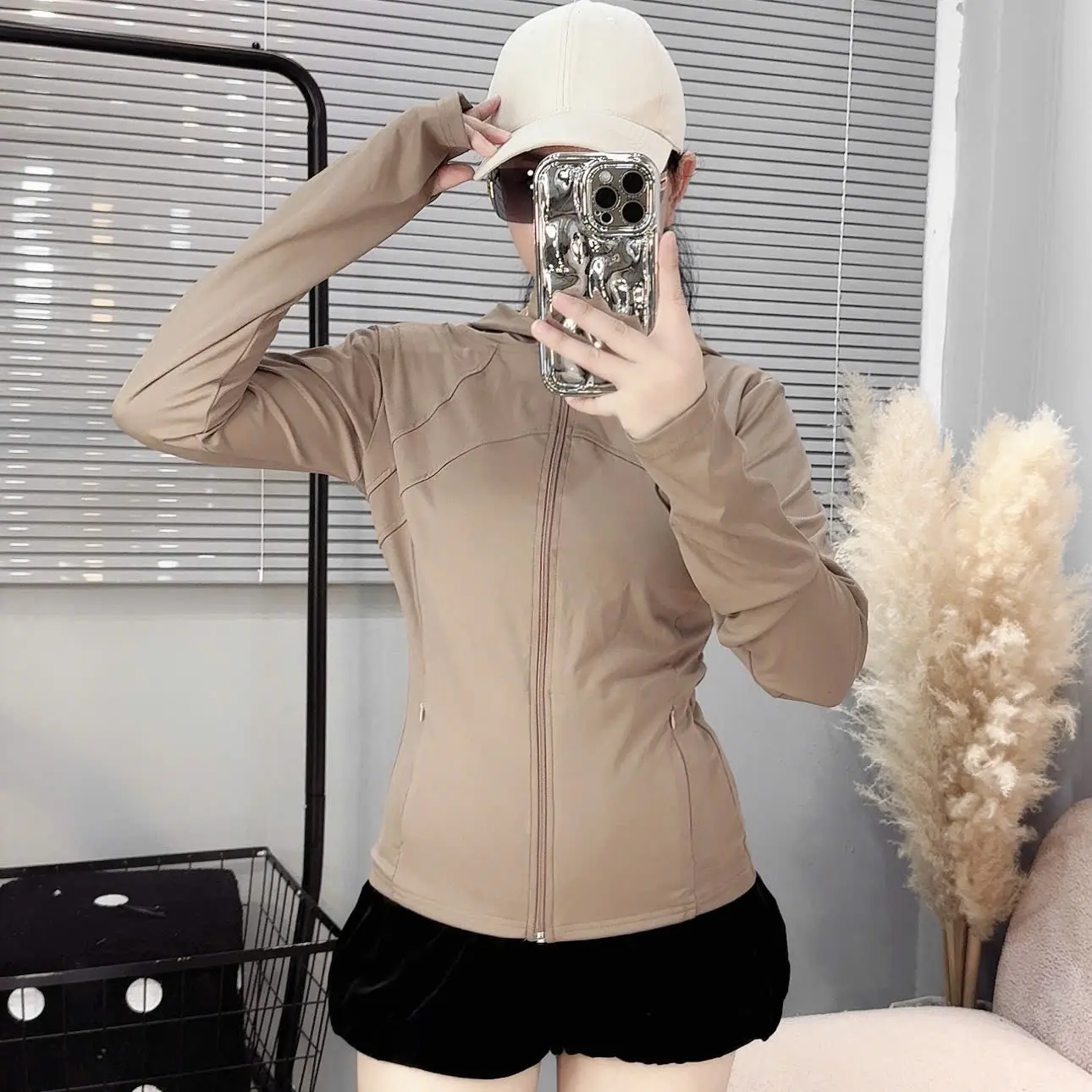 Áo Khoác Thun Lạnh 4 túi  Form Ôm ,Chống nắng ,chống tia uv  ( Túi Kéo Ngoài ) Áo khoác gym- Mịn Mát Form 40-60kg Sport
