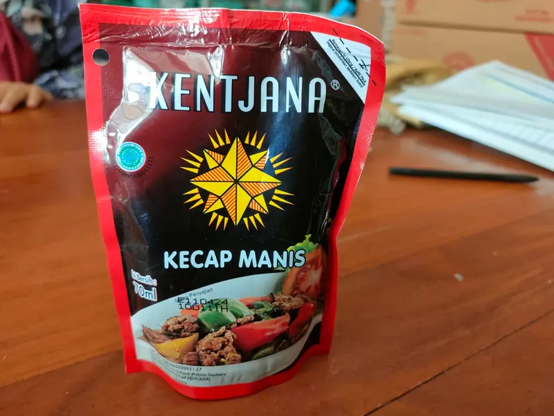 Kecap Kentjana Refill Standing Pouch 220ML 2