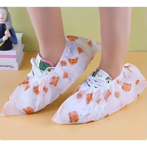 TUTU Penutup Sepatu Sekali Pakai Isi 50 Pcs/ 25 Pasang Shoes Cover Medis Shoes Cover Shoe Sekali Pakai 1