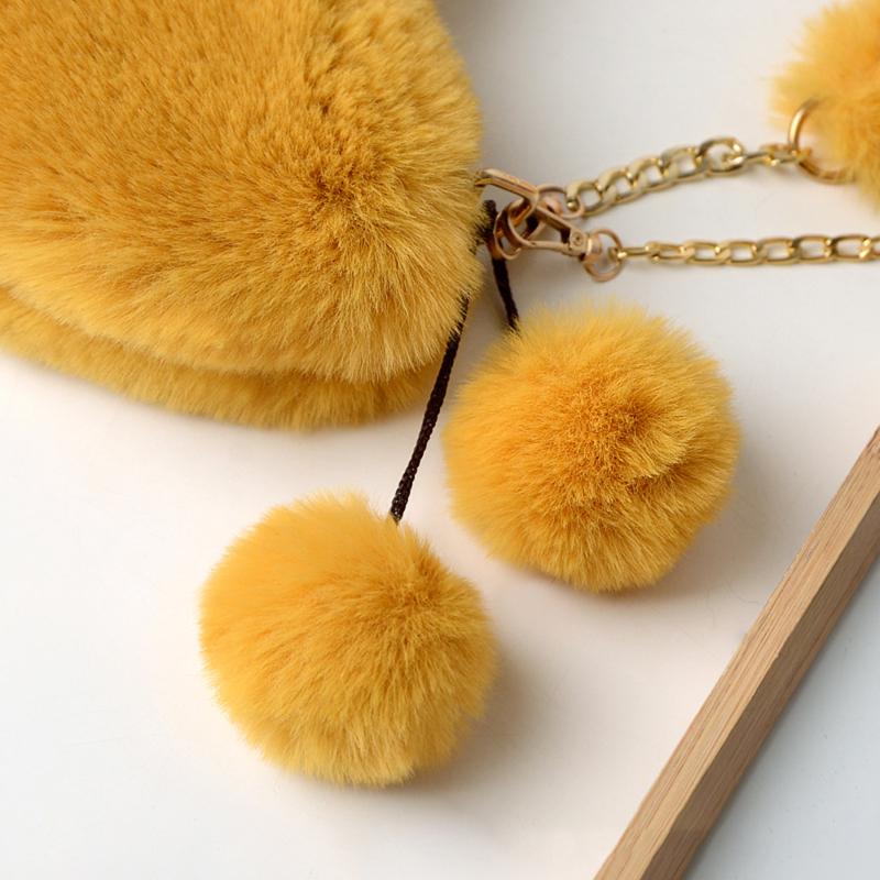 Product Introduction of Ladies Handbag Plush Heart-Shaped Women's Furry Love Handbag Chain Autumn and Winter Heart Bags 19