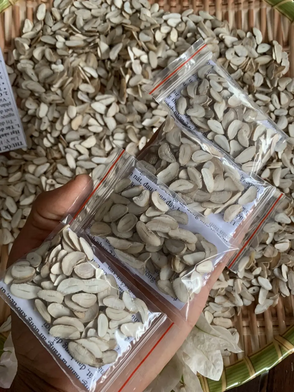 Mua 3 gói tặng 1 gói hạt sang trắng Tây Bắc cắt lát, tốt cho ai bị dạ dày, đại tràng
