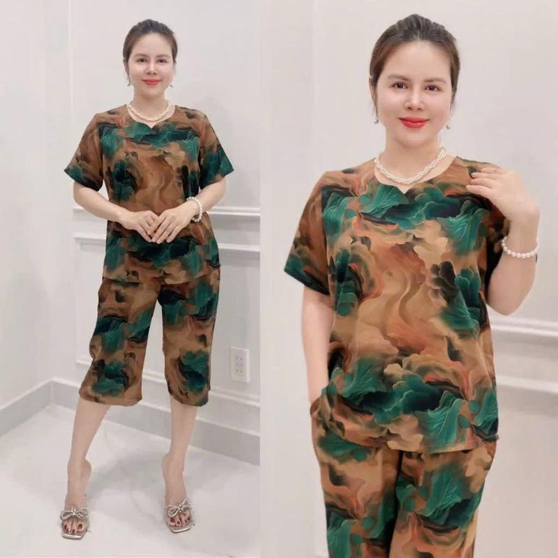 Đồ bộ trung niên cho mẹ và bà mặc ở nhà có áo cổ tròn quần lửng suông chất lụa nhập co dãn thoải mái HMS19A hàng đẹp 4