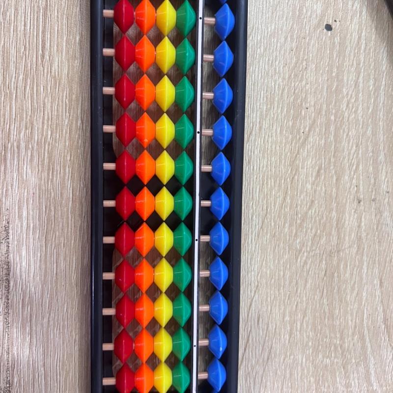 Bàn tính Soroban 13 cột nhựa cao cấp hạt đều răm rắp giá rẻ