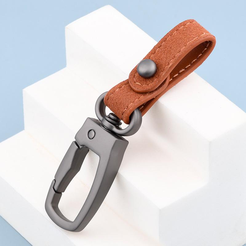 Product Introduction of Handmade Leather Keyring DIY Car Keychain High Quality Charms Keychain Accessories Car key Chain Men's Waist Padlock Key Ring 9